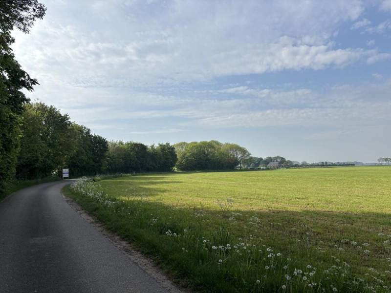 出營地沒幾分鐘的鄉間小路,Zutphen 南邊。