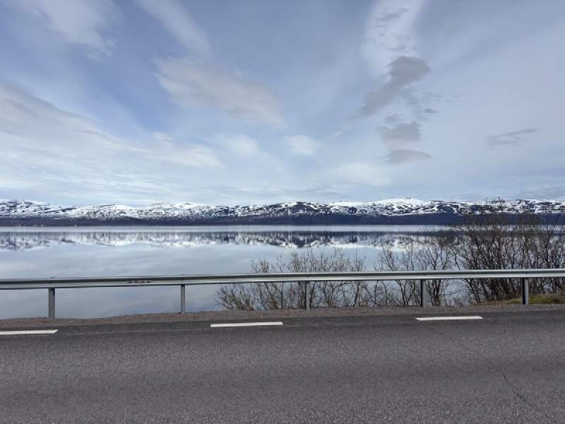 12:54,快到 Abisko 了。
