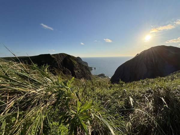 【禮文島單車】連日本人都很少去的最北離島:稚內搭渡輪上島、騎到スコトン岬、看月光下的利尻富士(2025 北海道・第 2 站)